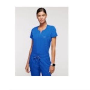 Jaanuu Scrub Top